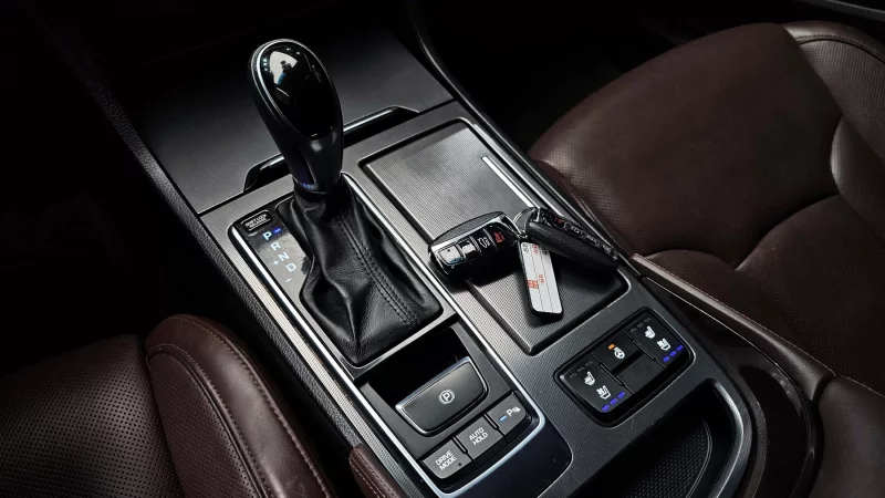 Hyundai Aslan