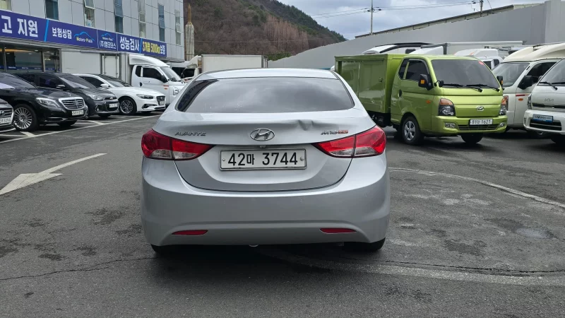 Hyundai AVANTE