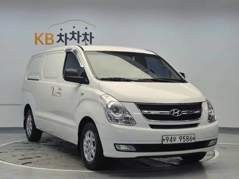 Hyundai Grand Starex