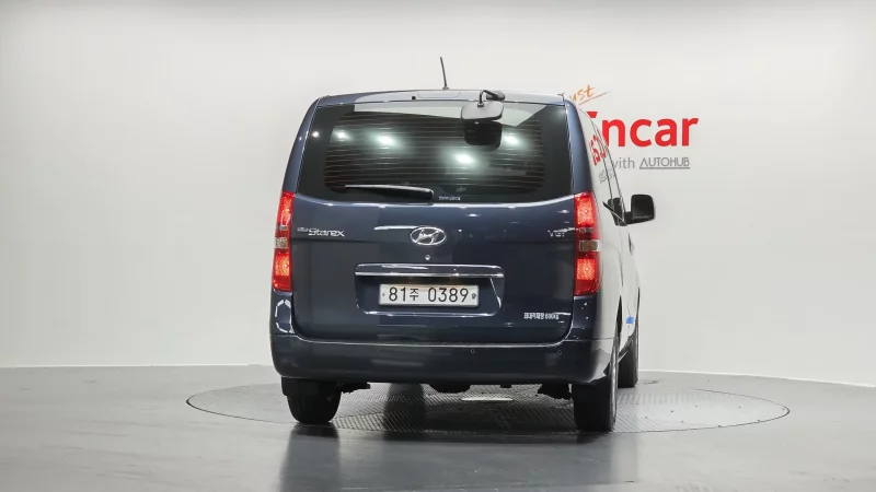 Hyundai Grand Starex