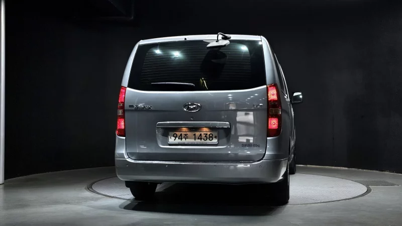 Hyundai Grand Starex