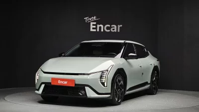 Kia EV4