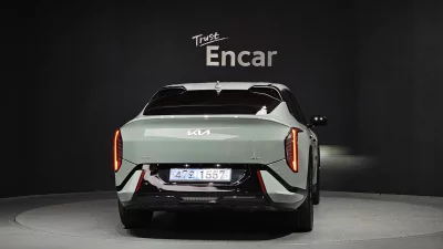 Kia EV4