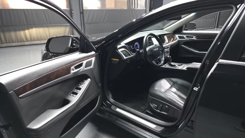 Hyundai Genesis