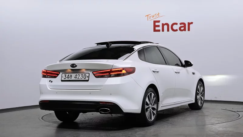 Kia K5