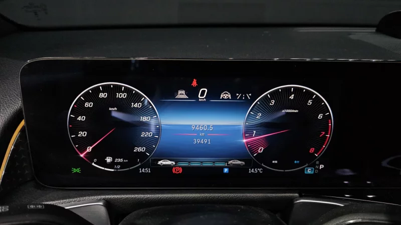 Mercedes-Benz GLB-Class