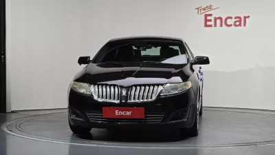 Lincoln MKS