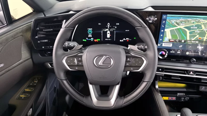 Lexus RX450h+
