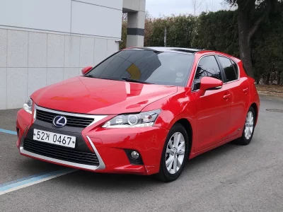 Lexus CT200h