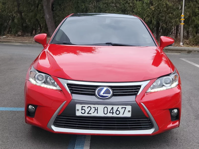 Lexus CT200h