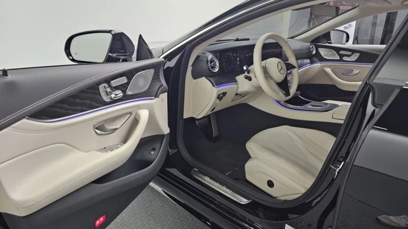 Mercedes-Benz CLS-Class