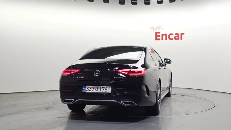 Mercedes-Benz CLS-Class