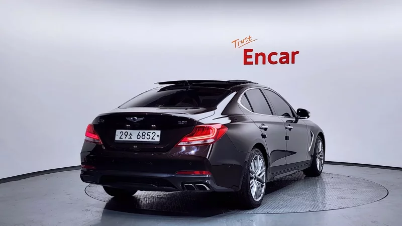 Genesis G70