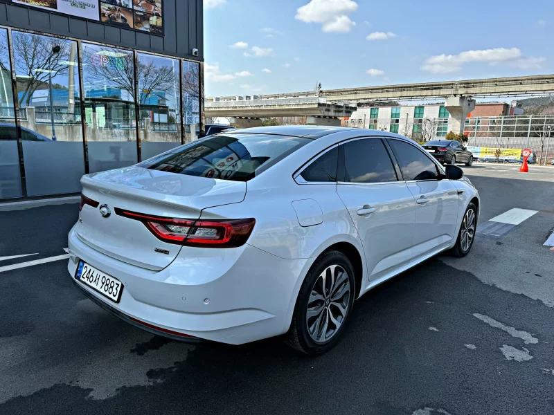 Renault Samsung SM6