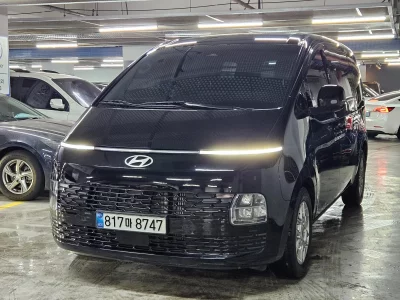 Hyundai Staria