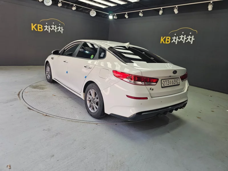 Kia K5