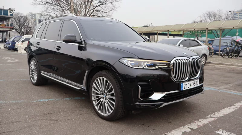 BMW X7
