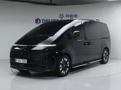Hyundai Staria