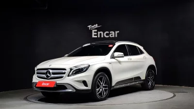 Mercedes-Benz GLA-Class