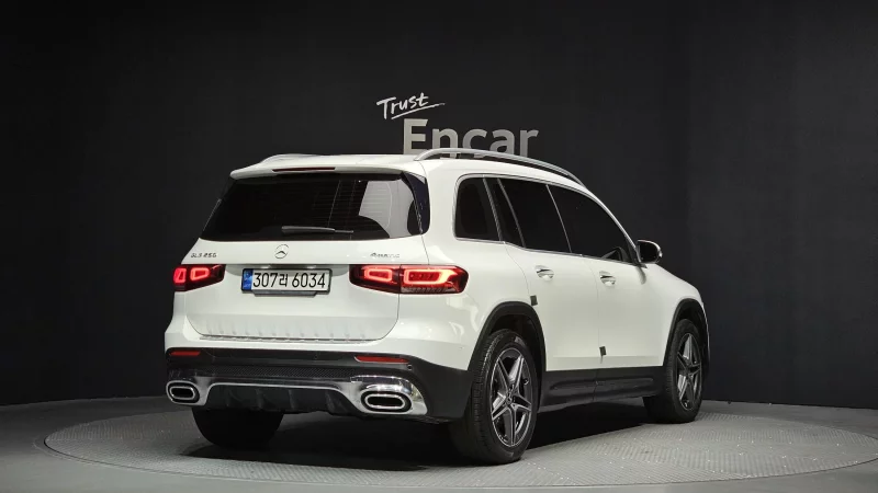 Mercedes-Benz GLB-Class