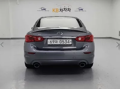 Infiniti Q50