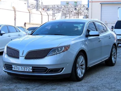 Lincoln MKS