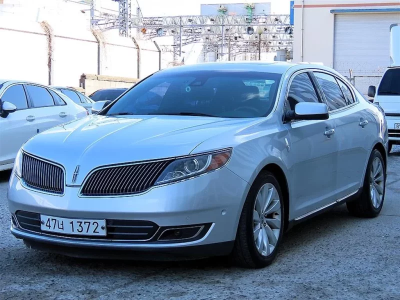 Lincoln MKS