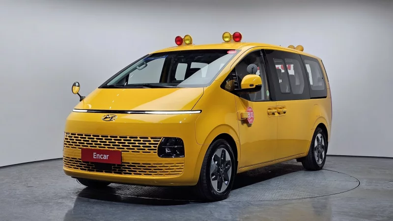 Hyundai Staria