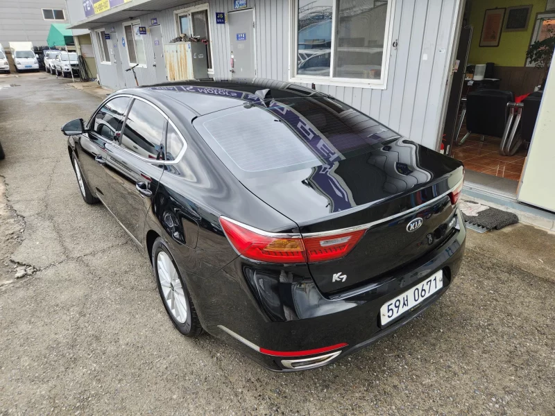 Kia K7
