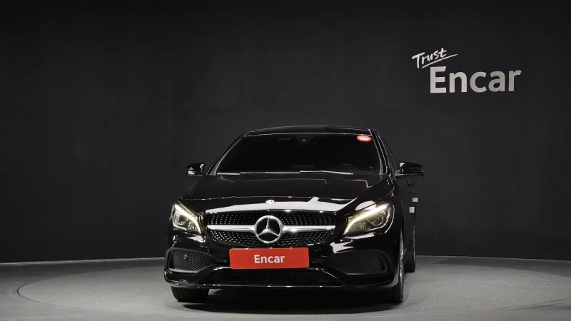 Mercedes-Benz CLA-Class