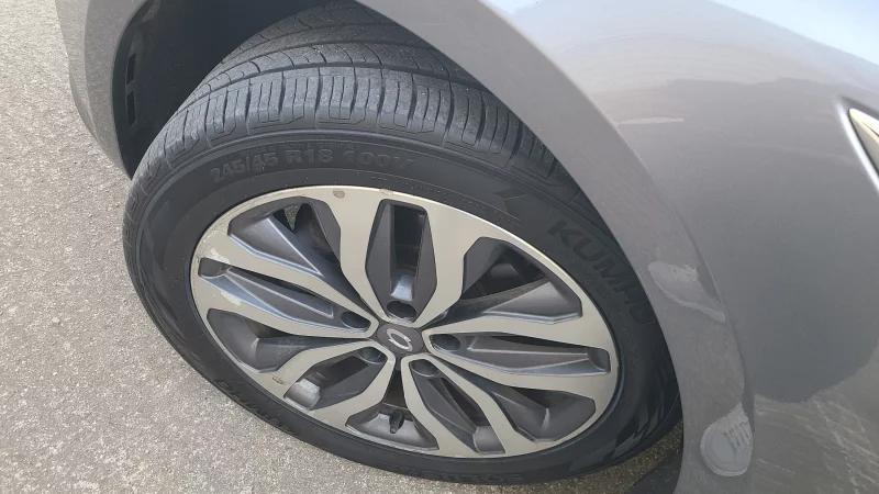 Renault Samsung SM6