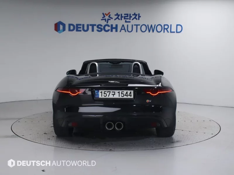 Jaguar F-TYPE
