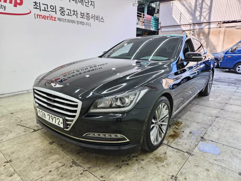 Hyundai Genesis