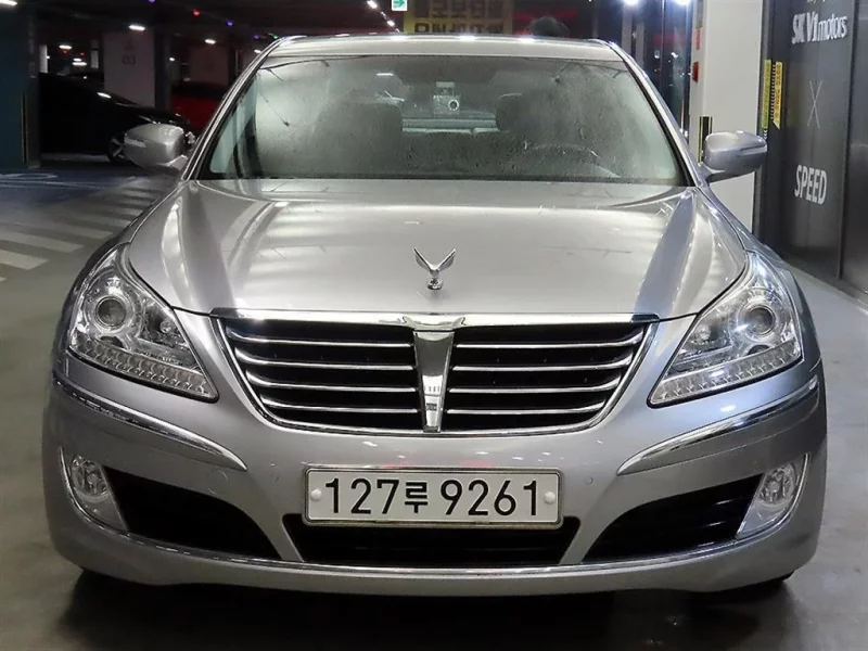 Hyundai Equus