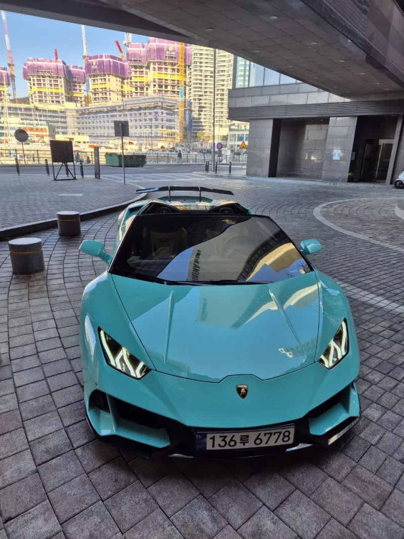 Lamborghini HURACAN
