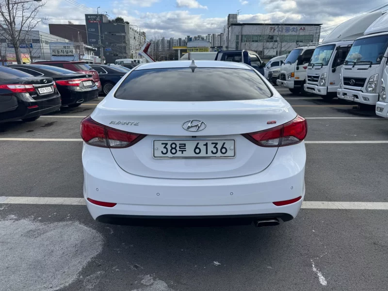 Hyundai AVANTE