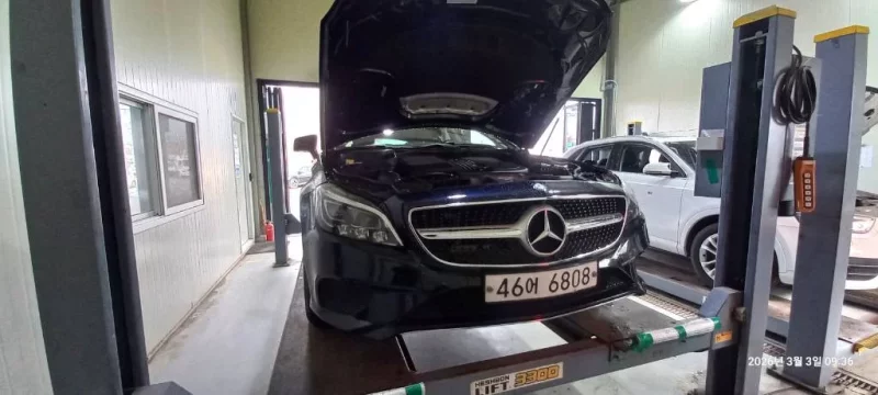 Mercedes-Benz CLS-Class