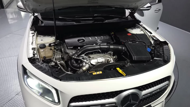 Mercedes-Benz GLB-Class