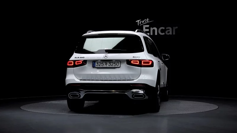 Mercedes-Benz GLB-Class