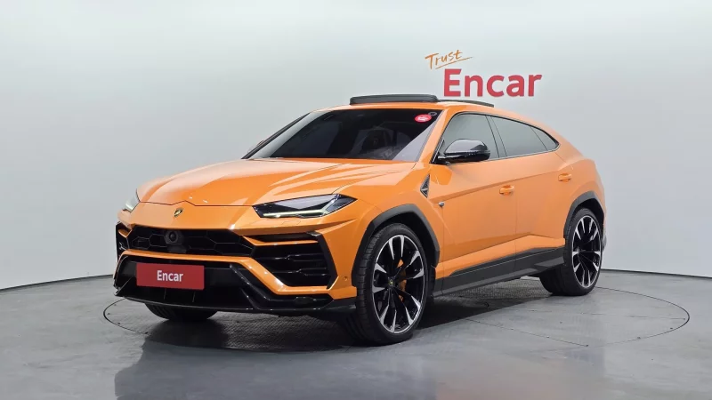 Lamborghini URUS