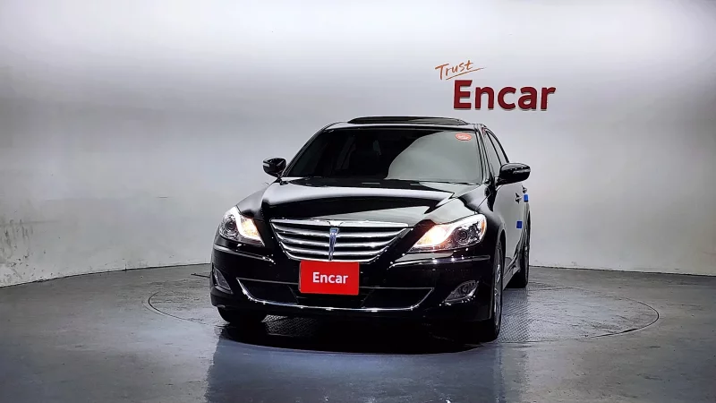 Hyundai Genesis
