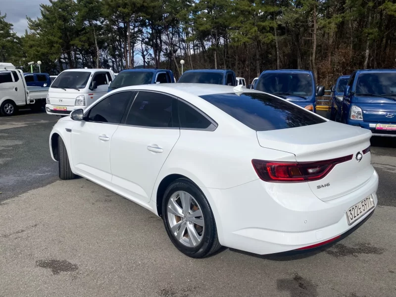 Renault Samsung SM6