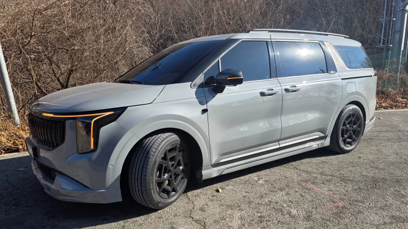 Kia Carnival