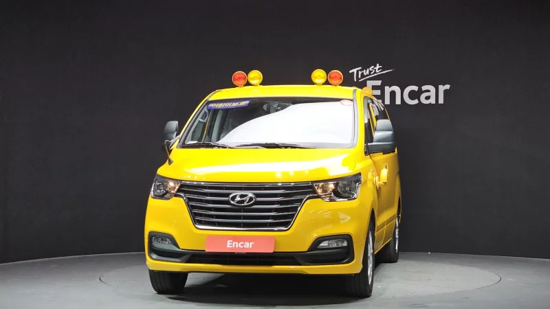 Hyundai Grand Starex