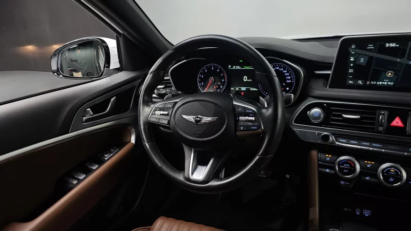 Genesis G70