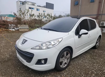 Peugeot 207