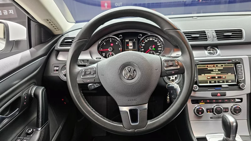 Volkswagen PASSAT CC