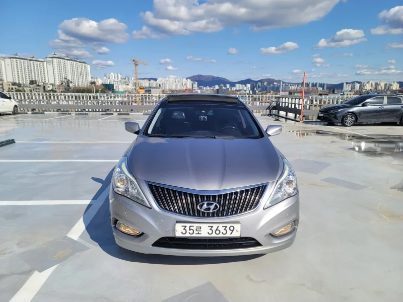 Hyundai Grandeur