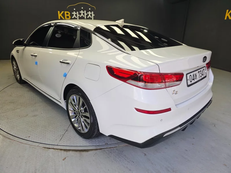 Kia K5