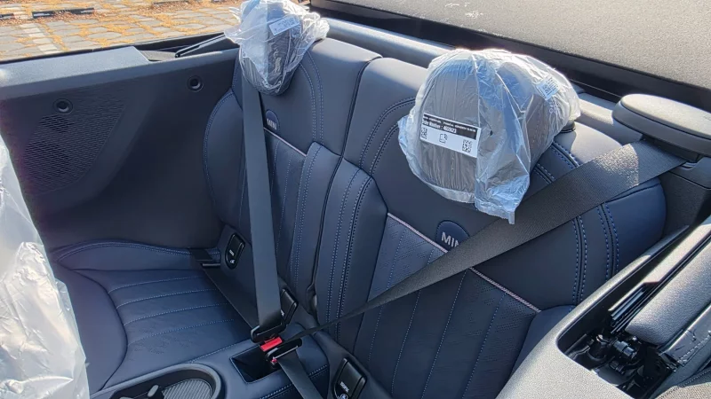 MINI Cooper Convertible